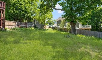 17 Padelford Ave, East Providence, RI 02915