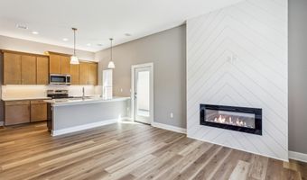 429 E Lexington Ln, Andover, KS 67002