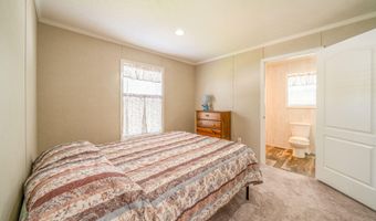 15 R.W. MacLeod Ln, Belfast, ME 04915