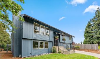 15800 SE WALLACE Rd, Milwaukie, OR 97267