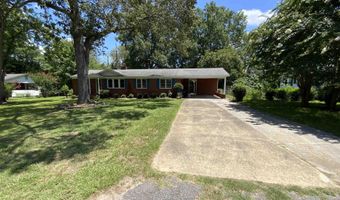 2012 Yelton Dr, Camden, SC 29020