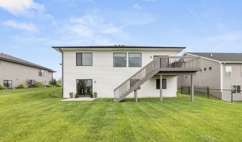 604 Meadow Rd, Adel, IA 50003