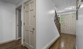 6 Bona Vista Dr, Bow, NH 03304