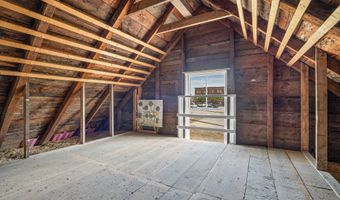 31 Bath St, Bath, ME 04530