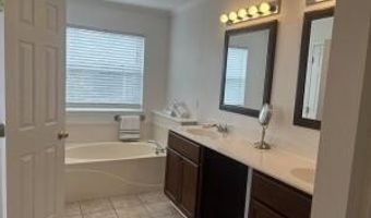 2106 Lauren Dr, Biloxi, MS 39532