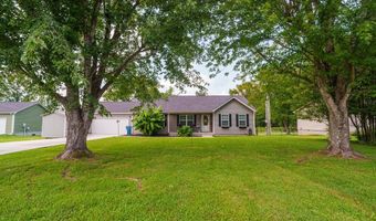 153 Chestnut St, Baxter, TN 38544