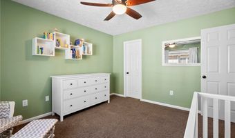 133 Ambleside Way, Amherst, OH 44001