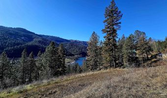 618 Quail Dr, Ahsahka, ID 83520