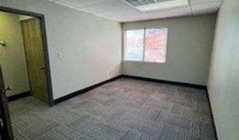 621 Claremont Ave, Ashland, OH 44805