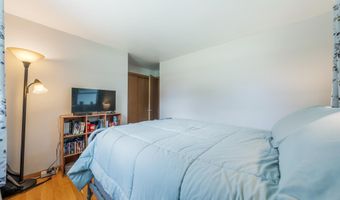 3030 N MORRISON St, Appleton, WI 54911