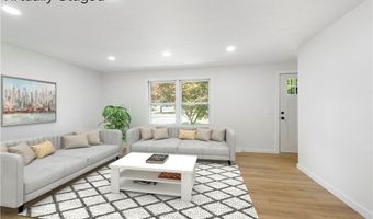 1009 OAK TREE Rd, Akron, OH 44320