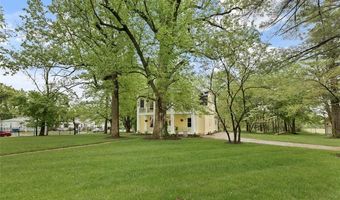 2367 Central Ave, Alton, IL 62002