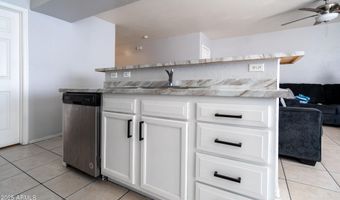 15855 S MOON VALLEY Rd, Arizona City, AZ 85123