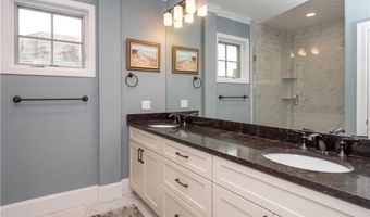 283 Broadway Ave, Newport, RI 02840