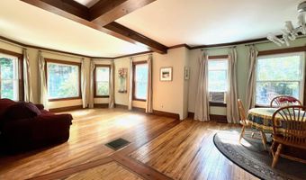 157 Pine St, Brattleboro, VT 05301