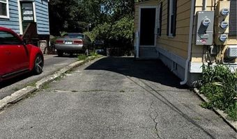 12 Third School St 2, Bristol, RI 02809