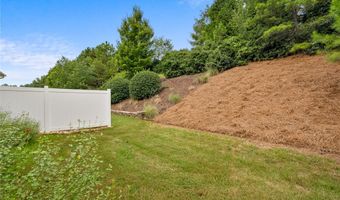 53 Hillsborough Dr, Anderson, SC 29621