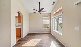 11262 Country Club Dr, Apple Valley, CA 92308