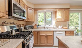 182 Four Corners Rd, Ancram, NY 12503