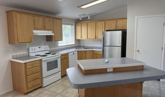 5405 E Grove Ave, Athol, ID 83801