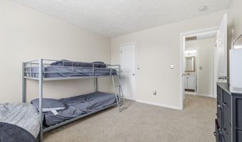 7022 Forrester Ln, Indianapolis, IN 46217