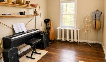 443 Amity Rd, Bethany, CT 06524