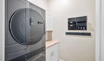 10631 Silver Pond Ave, Las Vegas, NV 89135