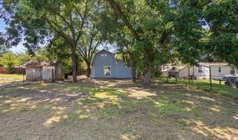511 Denver St, Alvord, TX 76225