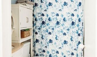 19 Bliven Ave, Bristol, RI 02809