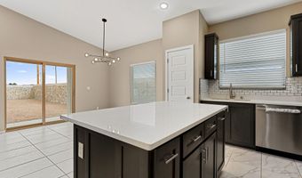 977 Barbara Ave, Socorro, TX 79927