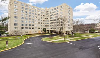 6641 WAKEFIELD Dr 703, Alexandria, VA 22307