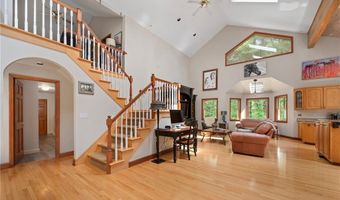 350 Austin Farm Rd, Exeter, RI 02822