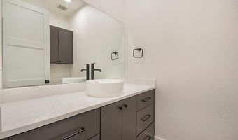 1638 Governors Blvd, Heath, TX 75126