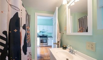 81 Wheeler Ave 2, Cranston, RI 02905