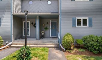 36 Primrose Ln 36, North Providence, RI 02904