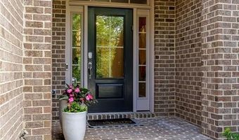 1616 Prestwick Ln, Dunwoody, GA 30338