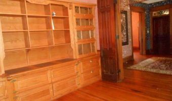 103 W Daniel St, Albany, MO 64402