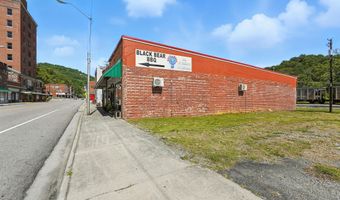 516 W Main St, Appalachia, VA 24216