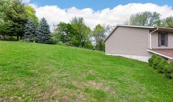 114 Therese Ave, Anamosa, IA 52205