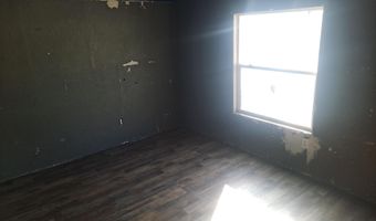 2209 Sandyridge Dr, Carlsbad, NM 88220