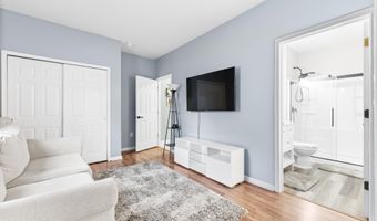 14 Brittany Dr, Bayville, NJ 08721
