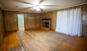 537 City Cir, Baxley, GA 31513