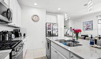 6262 GOLDCOAST Ave, Apollo Beach, FL 33572