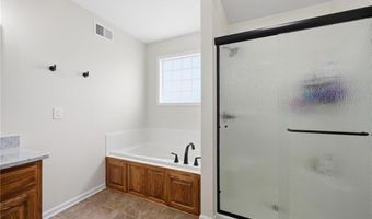 3021 N 157th St, Basehor, KS 66007
