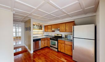 197 S Winooski Ave 4, Burlington, VT 05401
