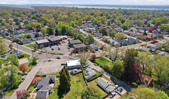 15 Rhodes Ave, East Providence, RI 02915