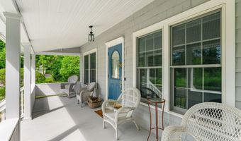 277 Franklin St Ext, Danbury, CT 06811