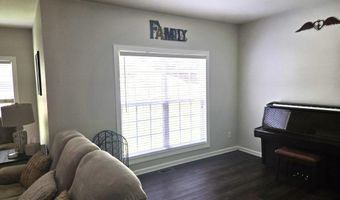 1126 Woodlands Creek Way, Apex, NC 27502