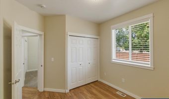 900 Trinity St NE, Albany, OR 97322