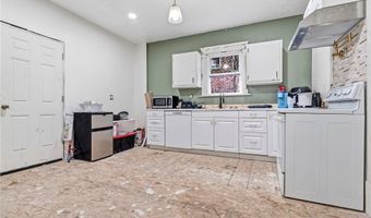 105 W Harrison St, Alliance, OH 44601